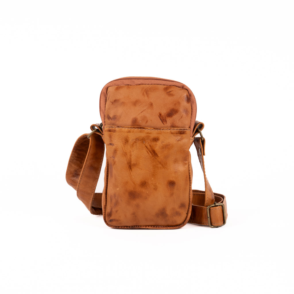 Clemen: Bolso para celular Terracota Kiko's Shoes