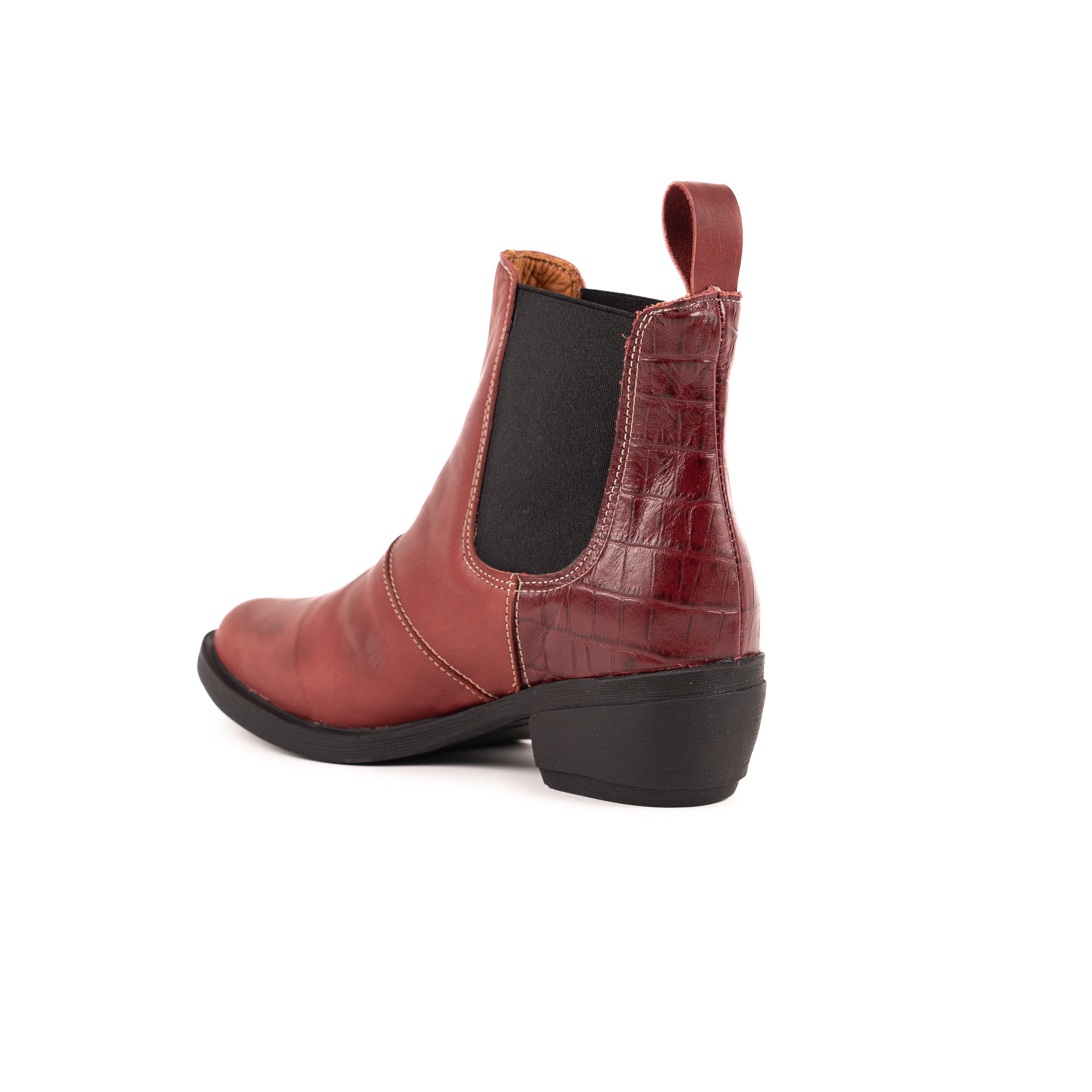 Luna Bordeaux Vanzetti