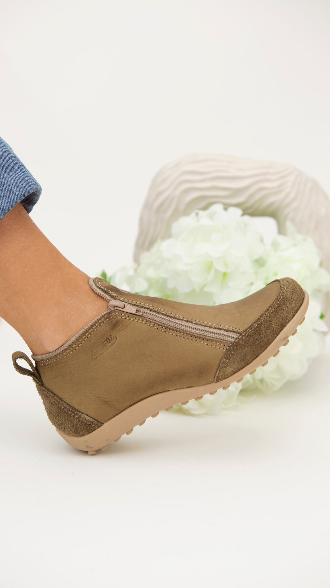 Bota Zipper Verde Dos Cierres Vanzetti