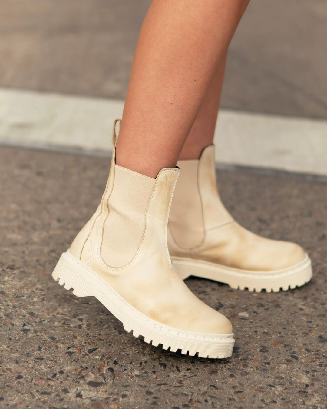 Bota Baker Natural Kiko's Shoes