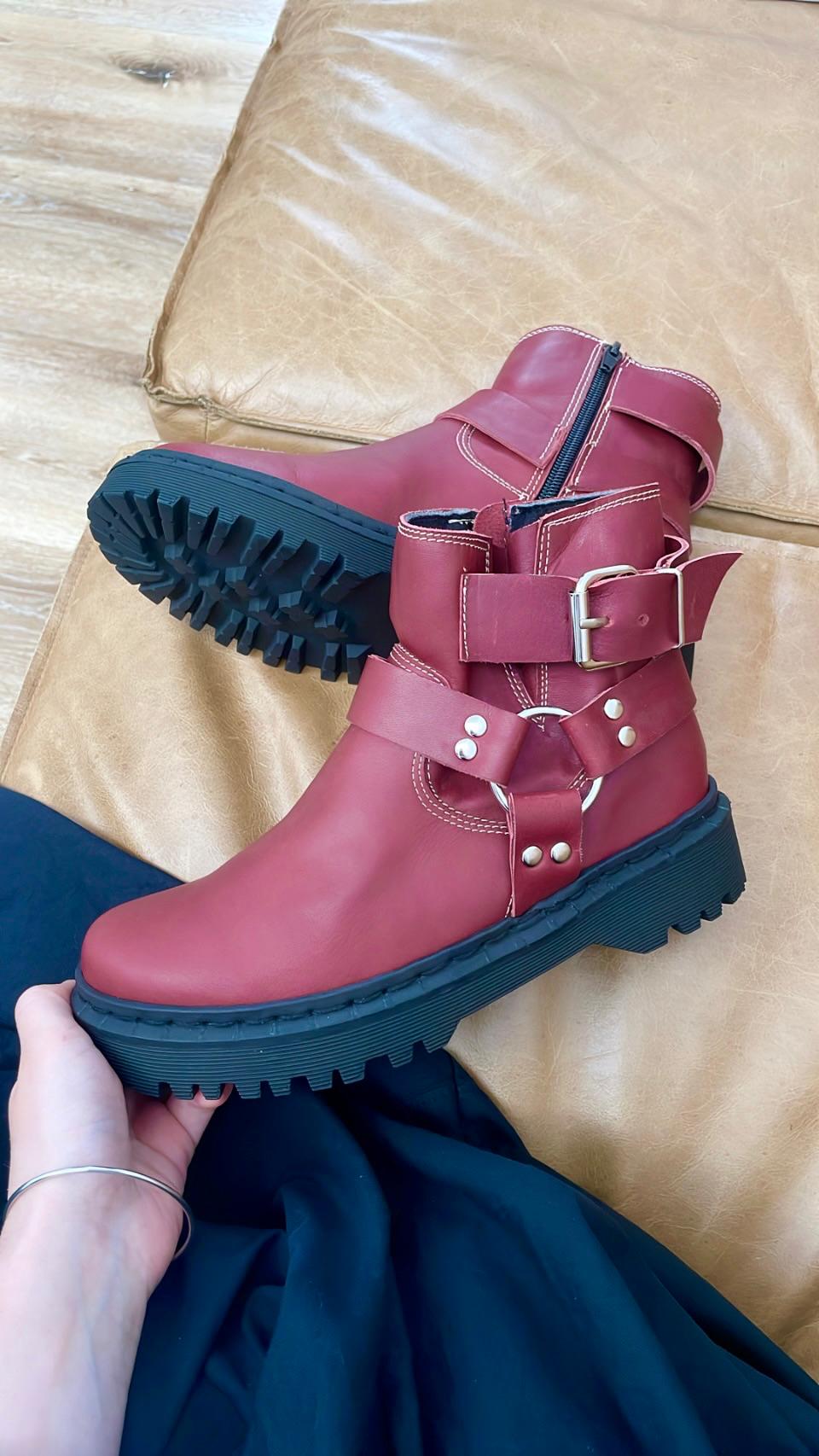 Bota Chicago Bordeaux