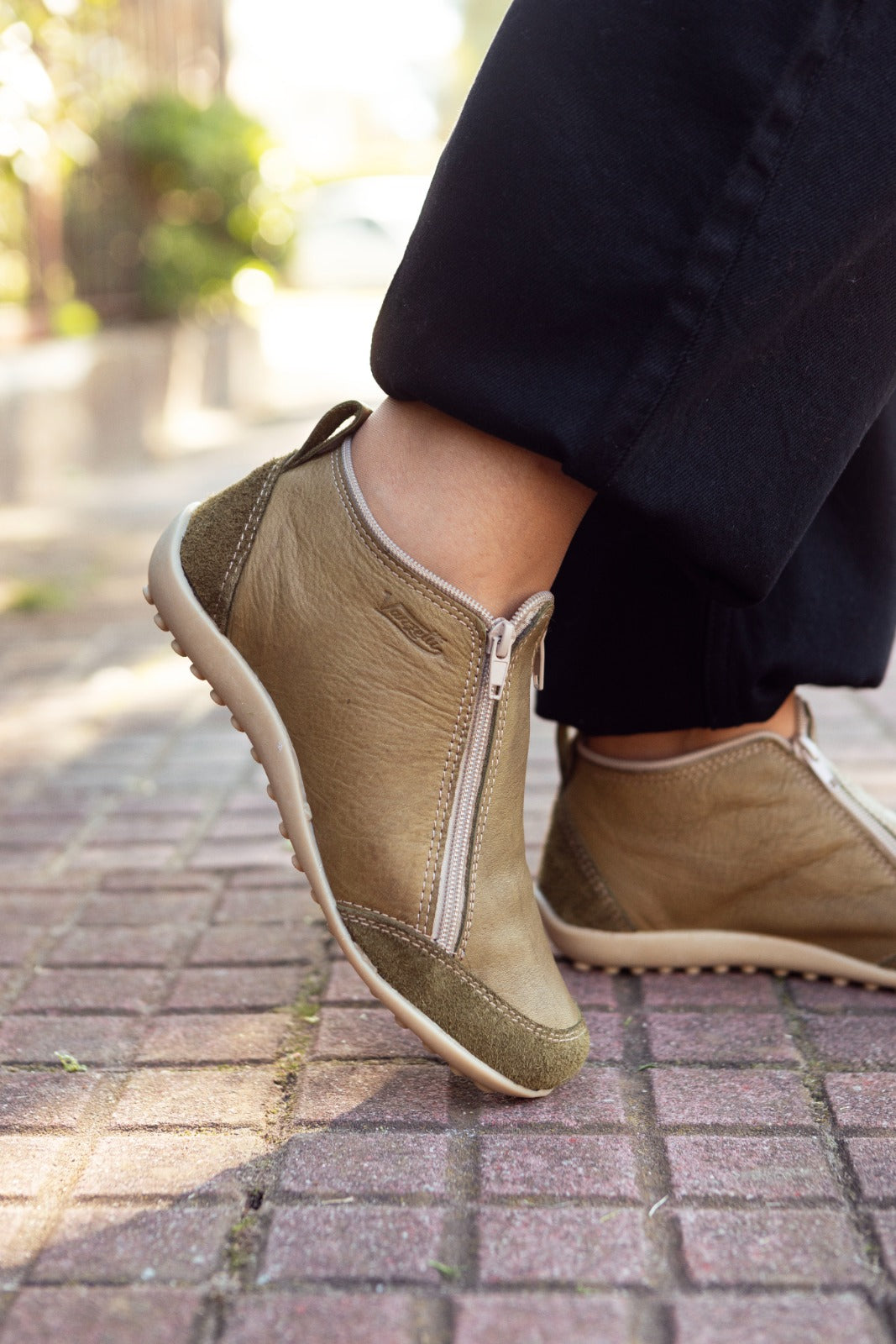 Bota Zipper Verde Dos Cierres Vanzetti