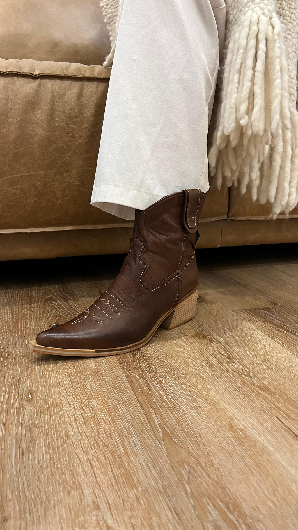 Texana Madelline Chocolate