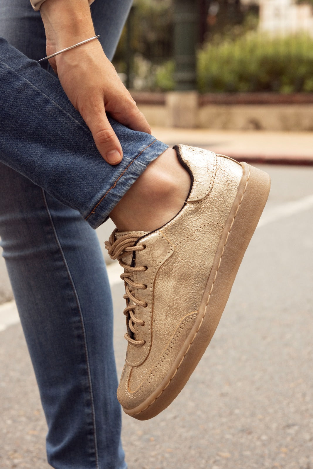 Sneaker Viena oro Kiko's Shoes