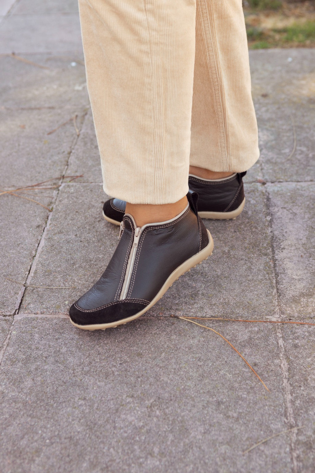 Bota Zipper Chocolate Dos Cierres Vanzetti