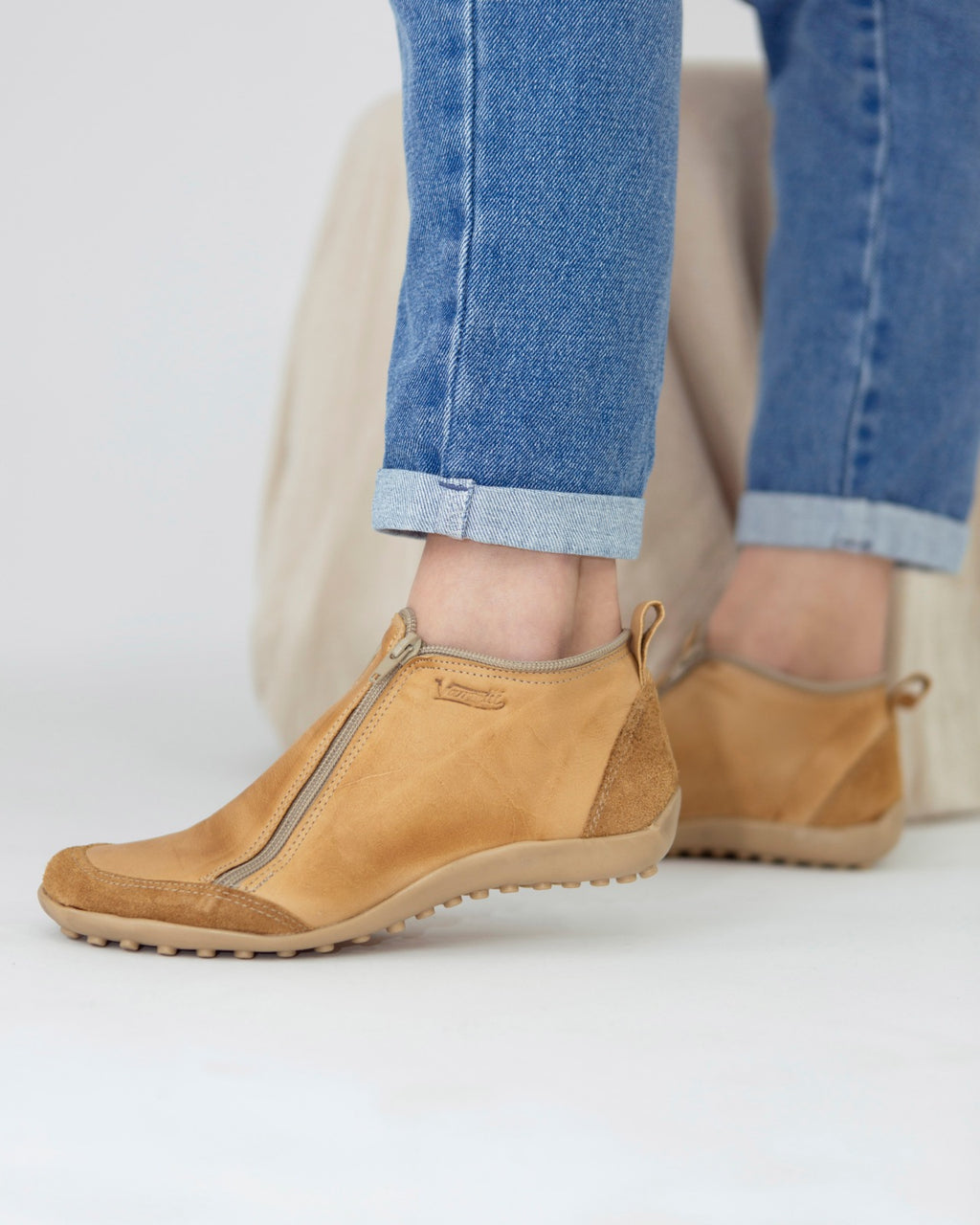 Bota Zipper Natural Dos Cierres Vanzetti